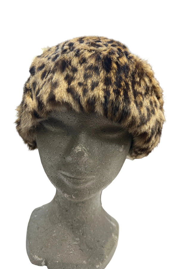 Chapeau en fourrure naturelle d’ocelot tag: 44/46