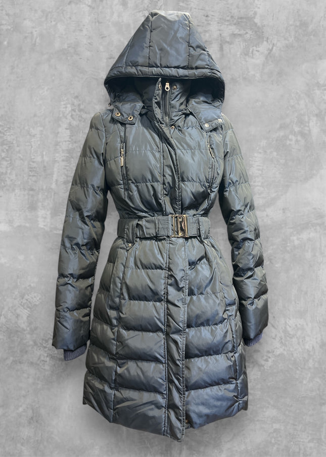 Piumino con cappuccio e cintura da donna 85DEB JAY' S
THE LOVE FASHION