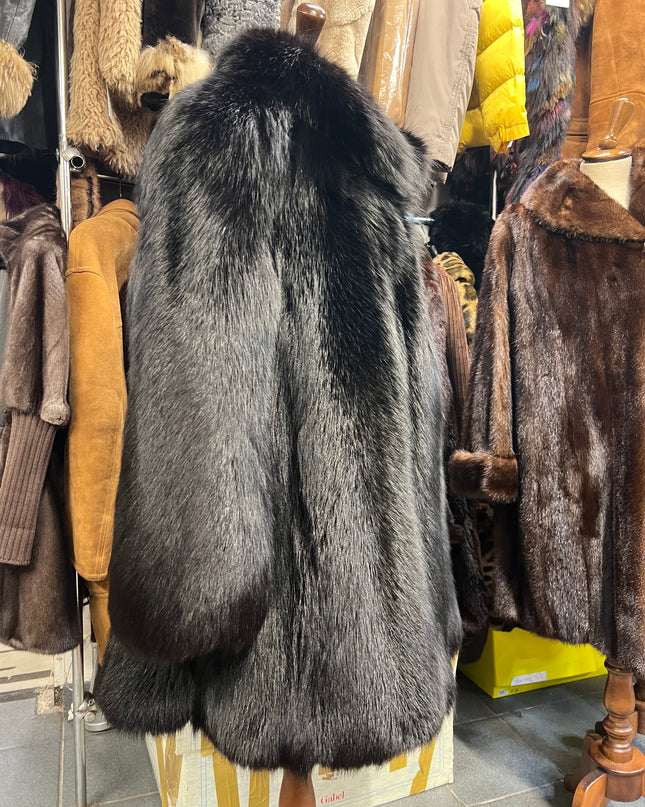 Manteau en fourrure de renard noir pièce unique 381