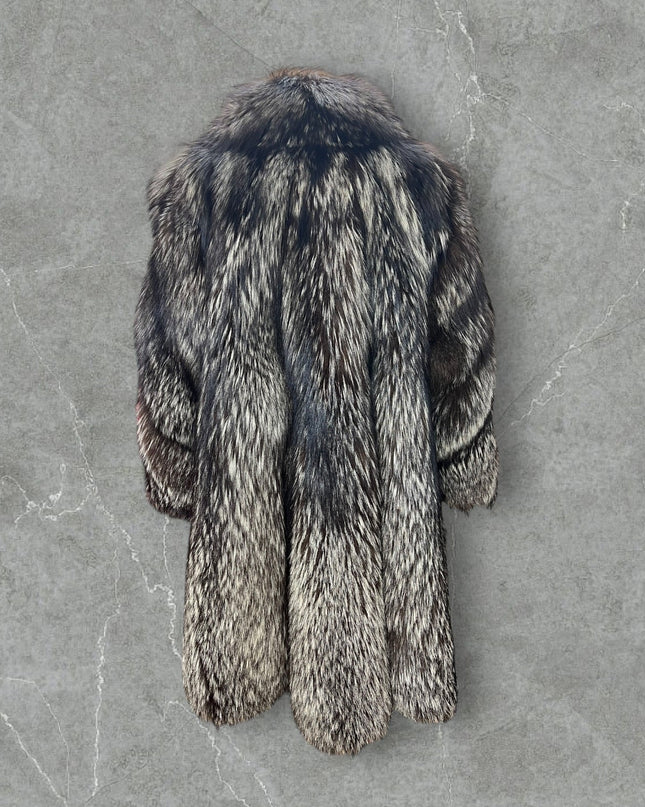 Manteau en fourrure de renard argenté 394