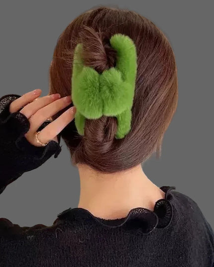 Pince à Cheveux Surdimensionnée en Fourrure de Lapin. Chaud et Doux pour Chignons Épais, Style Hiver Luxe