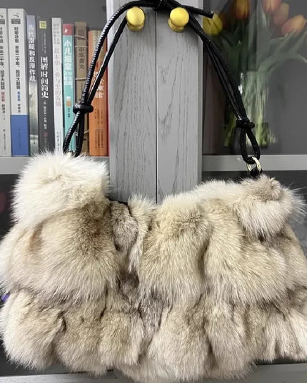 Sac Bandoulière Fourrure Renard Argenté - Hiver 2026