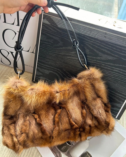 Sac Bandoulière Fourrure Renard Argenté - Hiver 2026